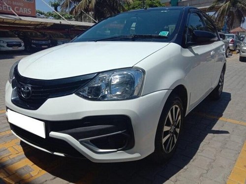 Used Toyota Etios Liva 1.2 VX 2017 MT for sale in Bangalore 