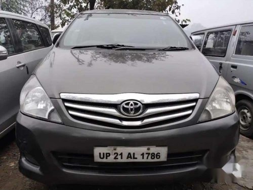 2011 Toyota Innova MT for sale in Shahjahanpur