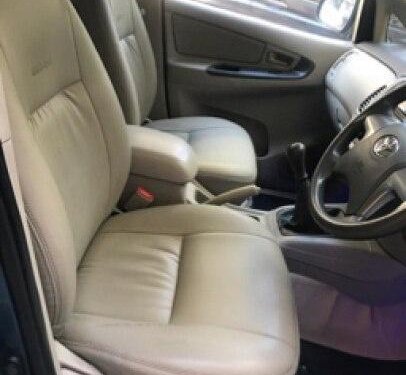 2013 Toyota Innova 2.5 G (Diesel) 8 Seater BS IV MT in Mumbai