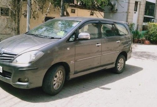 2011 Toyota Innova 2004-2011 MT for sale in New Delhi