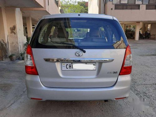 Used Toyota Innova 2.5 VX 7 STR 2013 MT for sale in Chandigarh