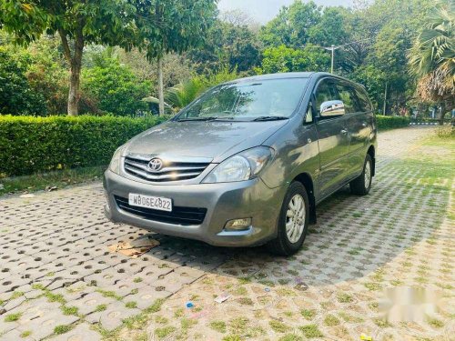 2010 Toyota Innova MT for sale in Kolkata