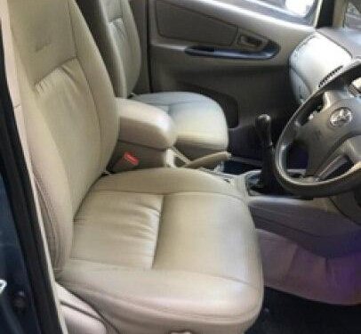 2013 Toyota Innova 2.5 G (Diesel) 8 Seater BS IV MT in Mumbai