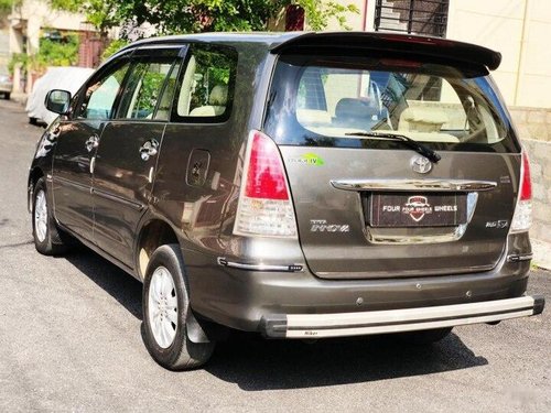 2011 Toyota Innova 2004-2011 MT for sale in Bangalore