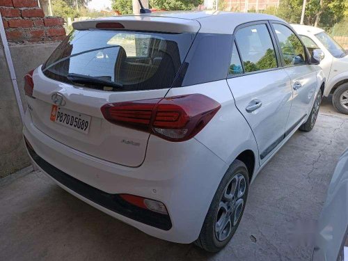 Hyundai I20 Asta 1.2 (O), 2018, Petrol MT for sale in Chandigarh 