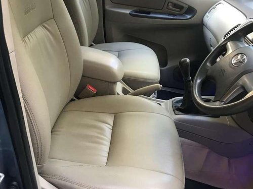 Toyota Innova 2.5 G BS IV 8 STR, 2013, Diesel MT in Mumbai