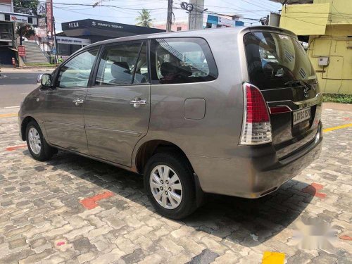 Toyota Innova 2011 MT for sale in Kochi