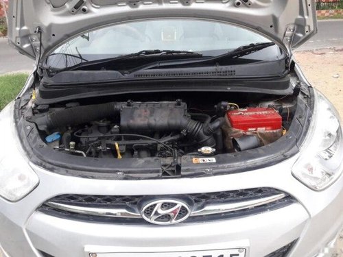 Hyundai i10 Sportz 2013 MT for sale in Kolkata