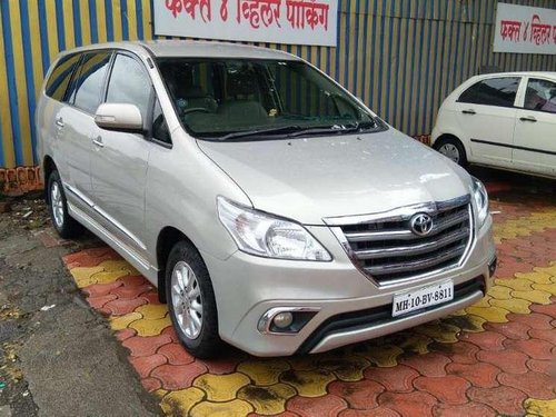 Toyota Innova 2.0 VX 8 STR, 2015, Diesel MT for sale in Sangli