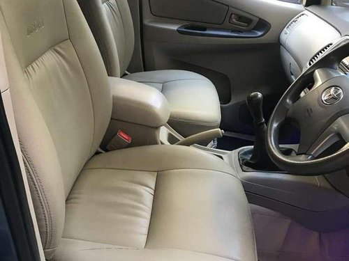 Toyota Innova 2.5 G BS IV 8 STR, 2013, Diesel MT in Mumbai