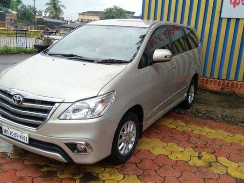 Toyota Innova 2.0 VX 8 STR, 2015, Diesel MT for sale in Sangli