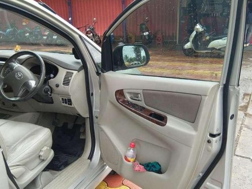 Toyota Innova 2.0 VX 8 STR, 2015, Diesel MT for sale in Sangli