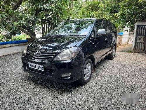 2006 Toyota Innova MT for sale in Kochi