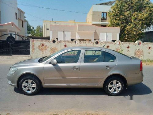 Skoda Laura Ambition 2.0 TDI CR Manual, 2013, Diesel MT in Vadodara