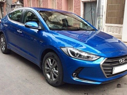 2017 Hyundai Elantra 2.0 SX Option AT in Kolkata