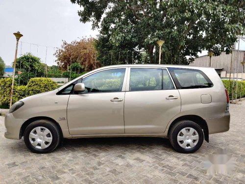 2011 Toyota Innova 2.5 GX 8 STR MT for sale in Gurgaon