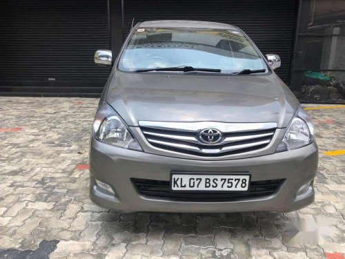 Toyota Innova 2011 MT for sale in Kochi