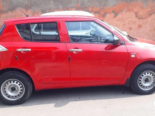 Maruti Suzuki Swift Lxi (O), 2017, Petrol MT in Kolkata