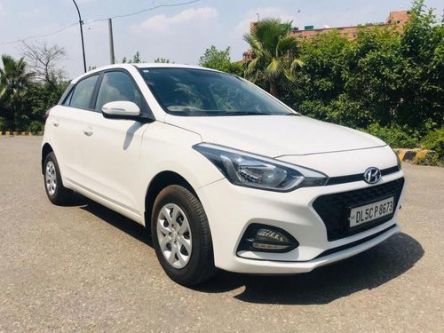 Used 2018 Hyundai i20 MT for sale in New Delhi 