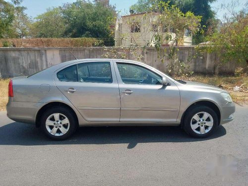 Skoda Laura Ambition 2.0 TDI CR Manual, 2013, Diesel MT in Vadodara