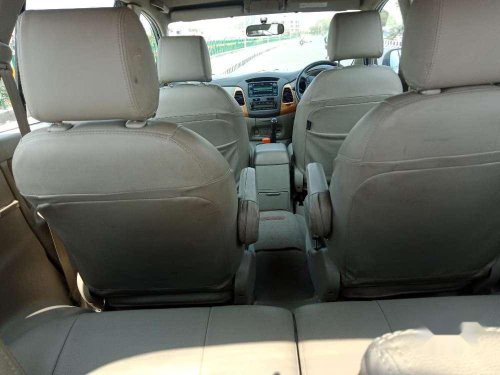 Used 2010 Toyota Innova MT for sale in Lucknow