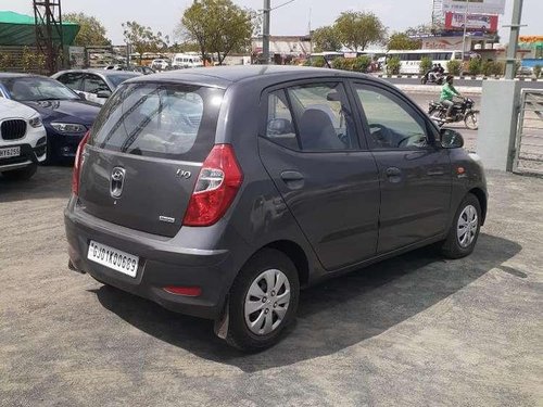 Hyundai i10 Era 1.1 2011 MT for sale in Vadodara