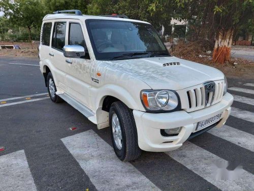 Used 2012 Mahindra Scorpio MT for sale in Vijapur 