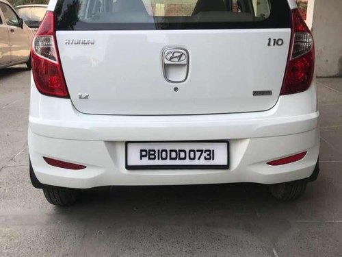 Hyundai i10 Magna 2011 MT for sale in Ludhiana