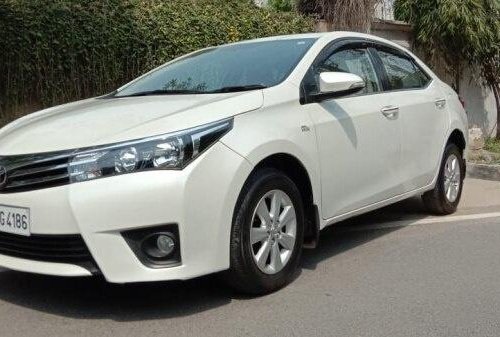 Used Toyota Corolla Altis G 2015 MT for sale in New Delhi