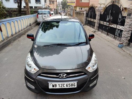 Used 2013 Hyundai i10 MT for sale in Kolkata 