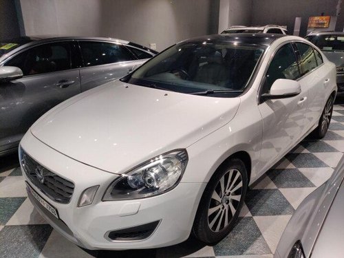 Used 2014 Volvo S60 D4 KINETIC AT for sale in New Delhi