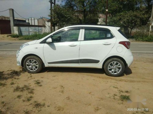 Used 2017 Hyundai Grand i10 MT for sale in Ghaziabad 