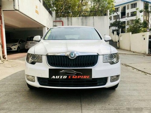 Used 2013 Skoda Superb AT for sale in Pune