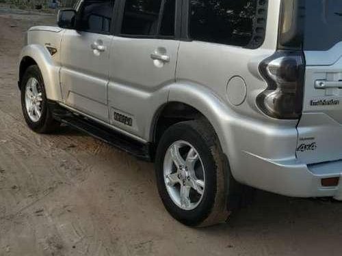 Used 2016 Mahindra Scorpio MT for sale in Kalol 