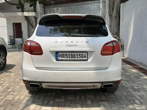 Used 2014 Porsche Cayenne AT for sale in New Delhi 