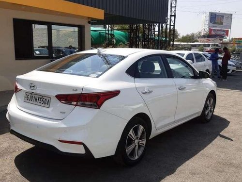 Used Hyundai Verna 2018 MT for sale in Vadodara 