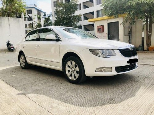 Used 2013 Skoda Superb AT for sale in Pune