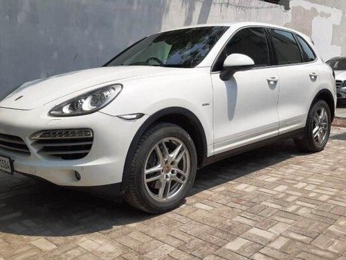 Used 2014 Porsche Cayenne AT for sale in New Delhi 