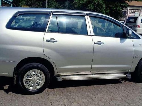 Toyota Innova 2.5 G 8 STR BS-III, 2006, Diesel MT for sale in Pune