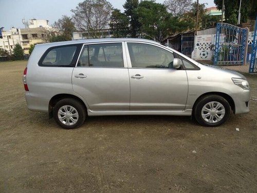 Toyota Innova 2.5 GX (Diesel) 8 Seater 2012 MT in Kolkata 