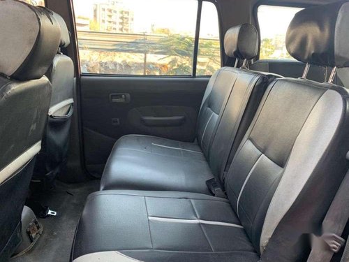 Used 2006 Chevrolet Tavera MT for sale in Surat