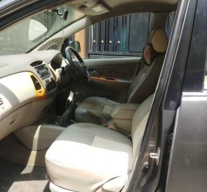 2010 Toyota Innova 2004-2011 MT for sale in Bangalore