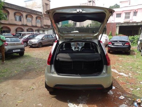 Ford Figo Petrol LXI 2011 MT for sale in Kolkata