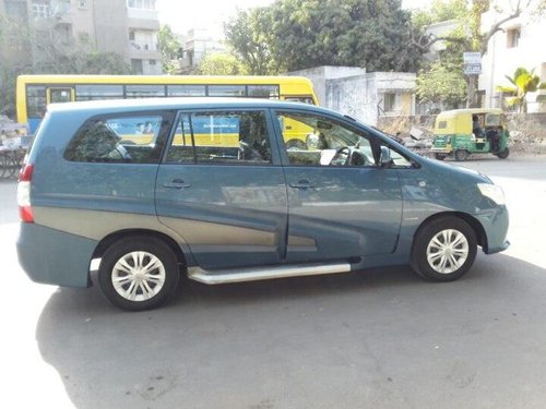 2013 Toyota Innova 2.5 GX (Diesel) 8 Seater MT in Ahmedabad