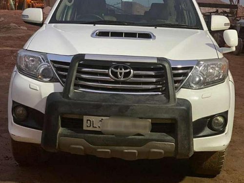 Used 2014 Toyota Fortuner 4x2 Manual MT in Faridabad