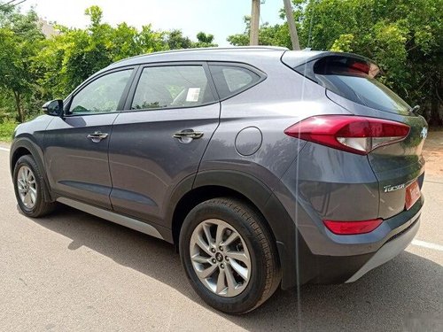 Hyundai Tucson 2.0 e-VGT 2WD 2017 MT in Bangalore