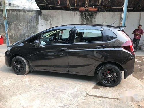 Used 2016 Honda Jazz V MT for sale in Kolkata