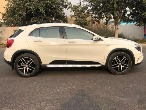 Mercedes-Benz GLA-Class 220D 4 MATIC, 2017, Diesel MT in Faizabad