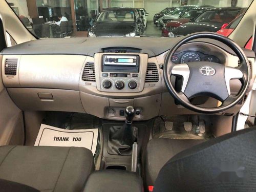 Toyota Innova 2.5 GX 7 STR, 2016, Diesel MT in Ahmedabad