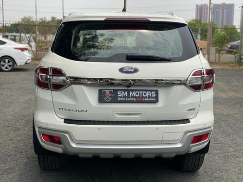 Used 2017 Ford Endeavour 3.2 Titanium 4X4 AT in Ahmedabad